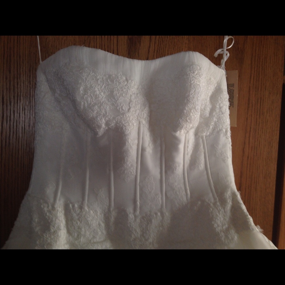 Wedding dress